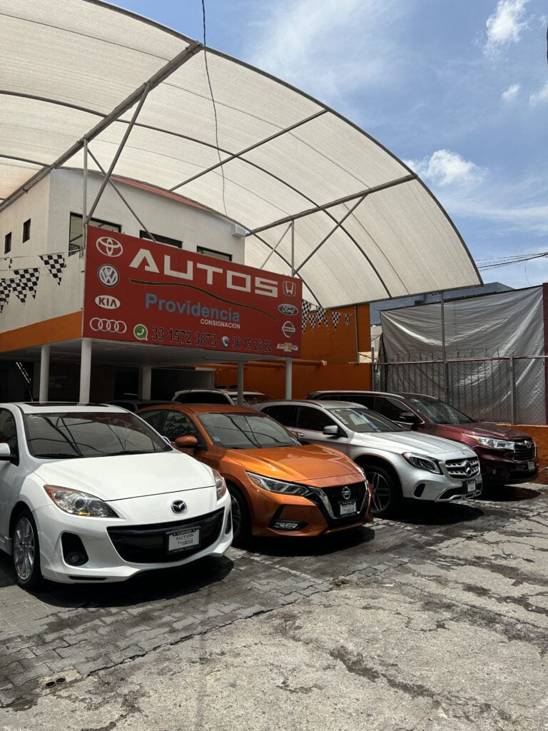 Autos seminuevos disponibles en el lote de Autos Providencia