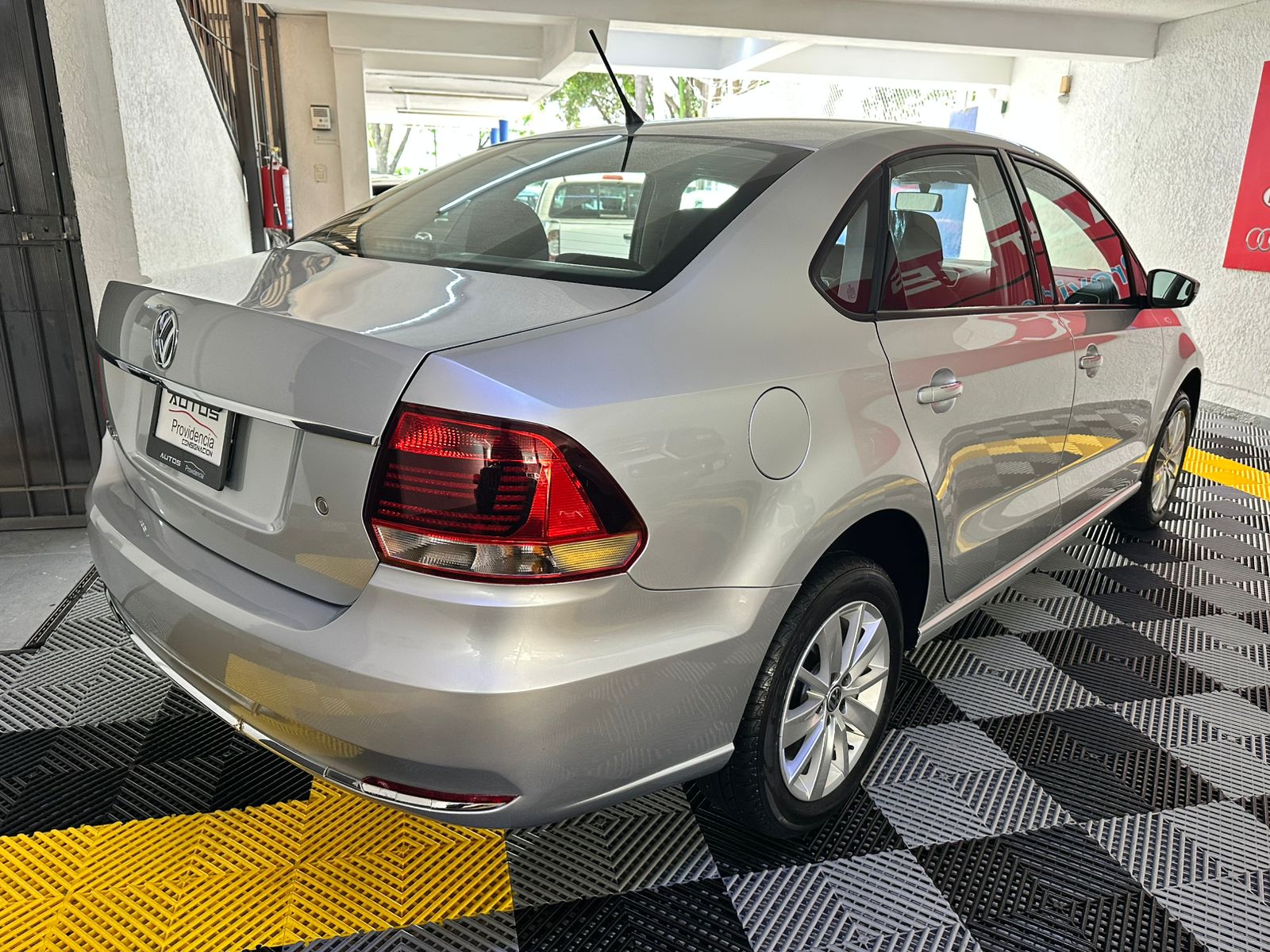 WhatsApp Image 2025-10-13 at 11.02.56 AM (1)