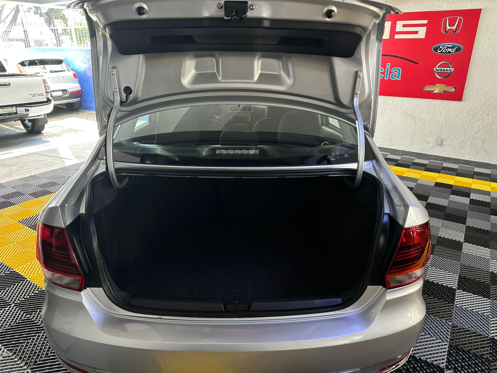 WhatsApp Image 2025-10-13 at 11.02.58 AM (1)