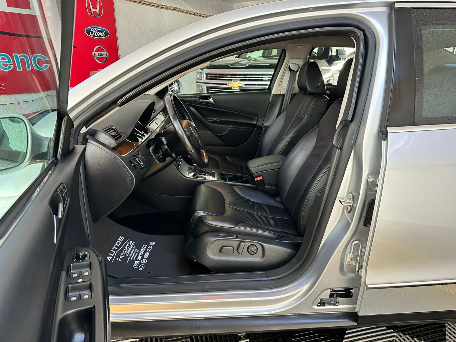 WhatsApp Image 2025-12-13 at 1.45.45 PM (4)