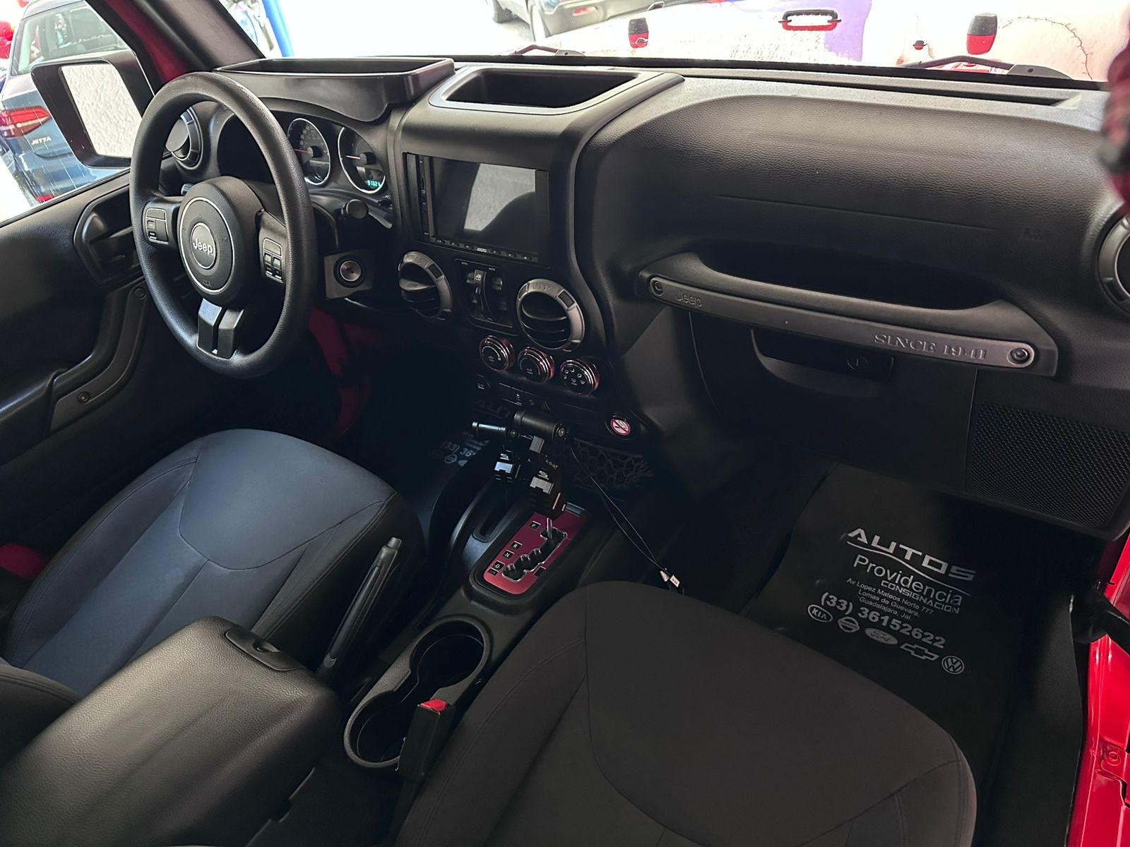 JEEP WRANGLER JK UNLIMITED 4 x 4 2018 AT - Image 12