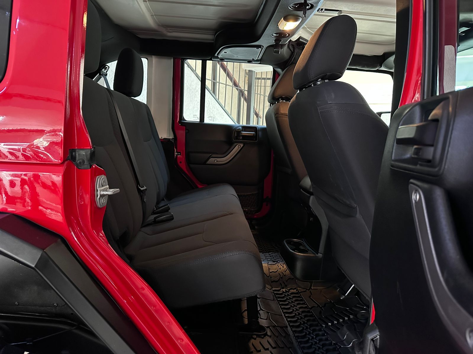 JEEP WRANGLER JK UNLIMITED 4 x 4 2018 AT - Image 14
