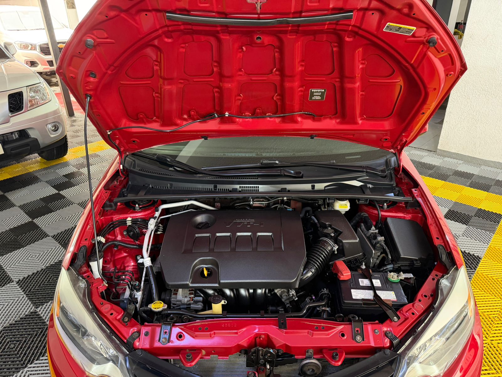 TOYOTA COROLLA LE 2014 1.8 AT - Image 8