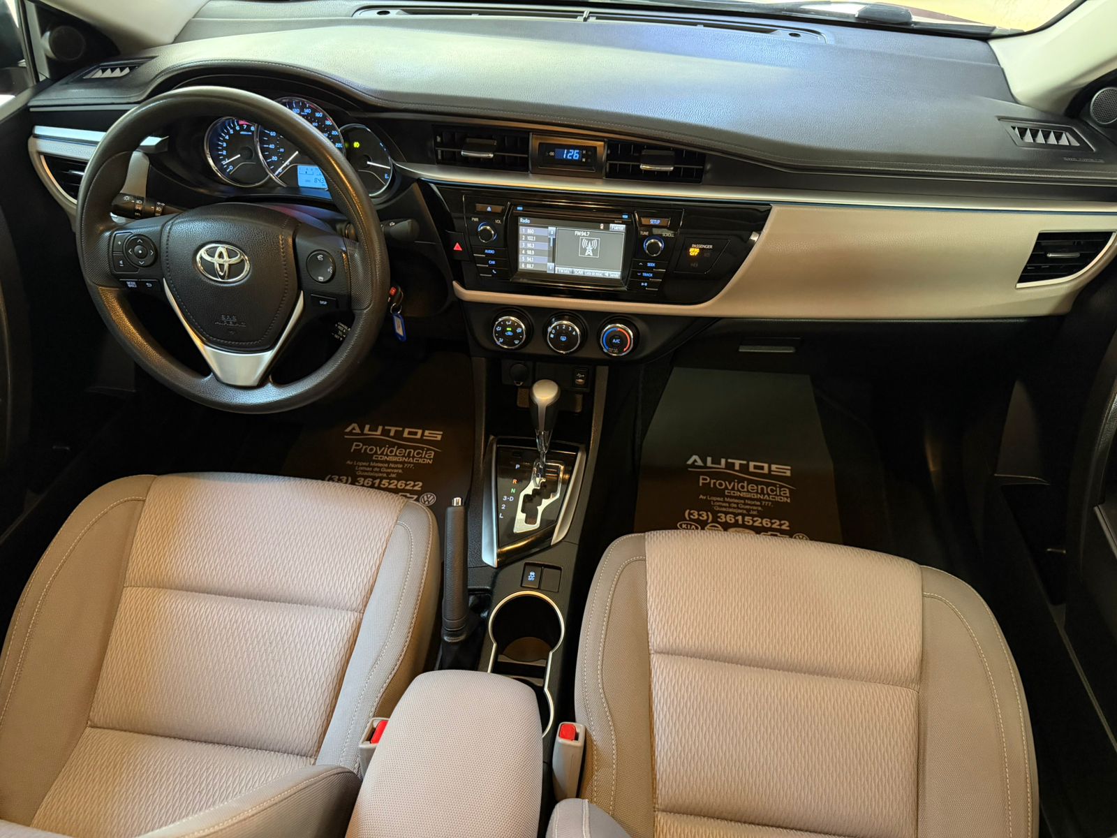 TOYOTA COROLLA LE 2014 1.8 AT - Image 22