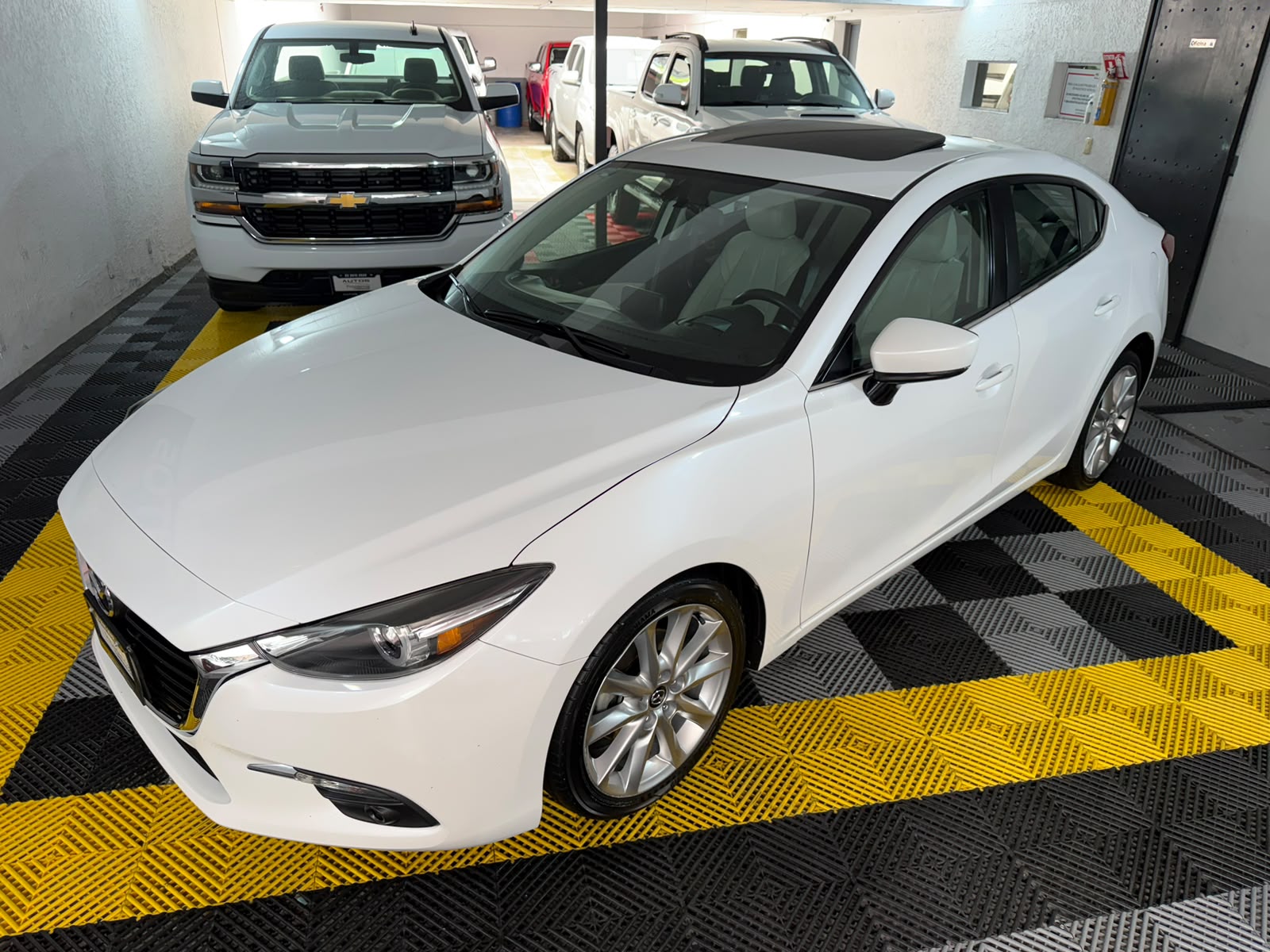 MAZDA3 2018 AT SGT 2.5 - Image 8