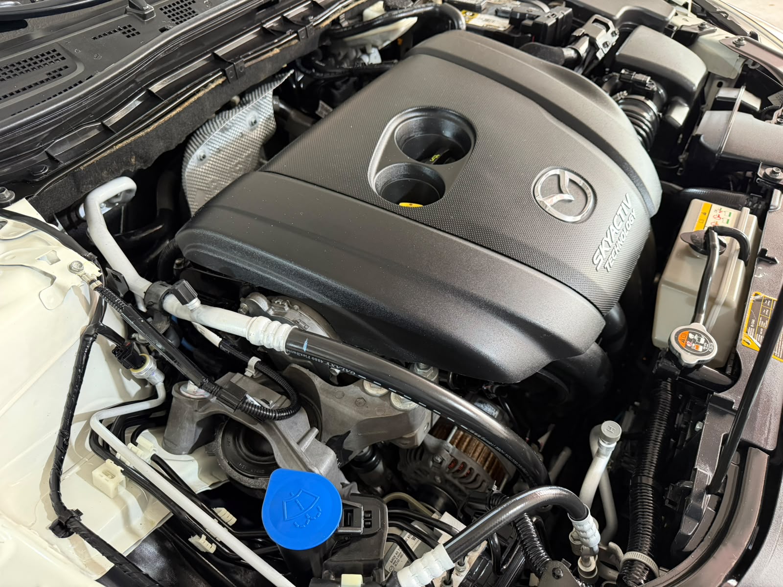 MAZDA3 2018 AT SGT 2.5 - Image 9