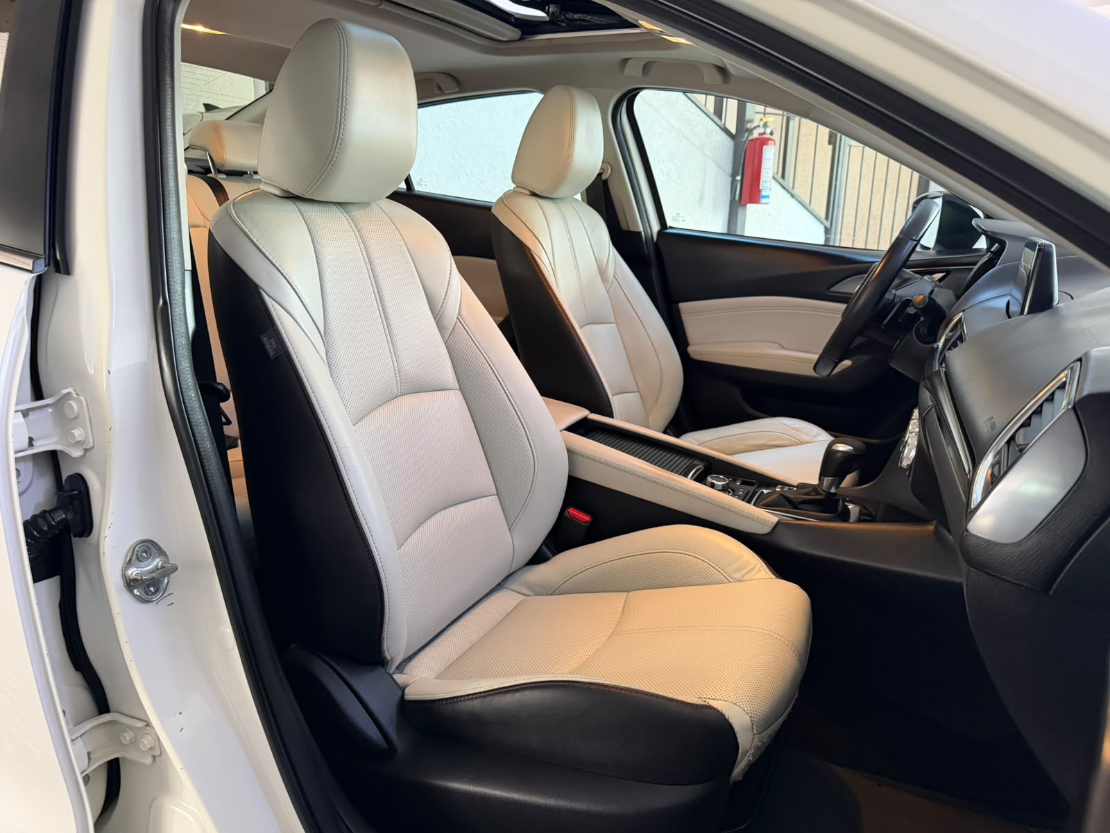 MAZDA3 2018 AT SGT 2.5 - Image 18