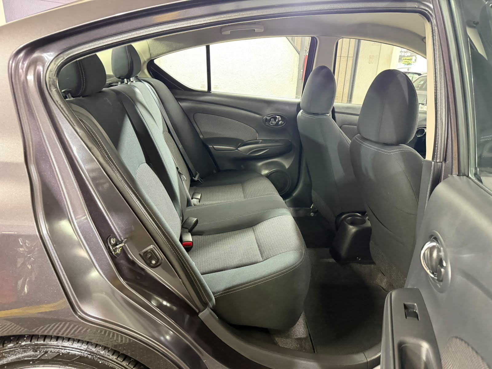 NISSAN VERSA ADVANCE 2016 - Imagen 14