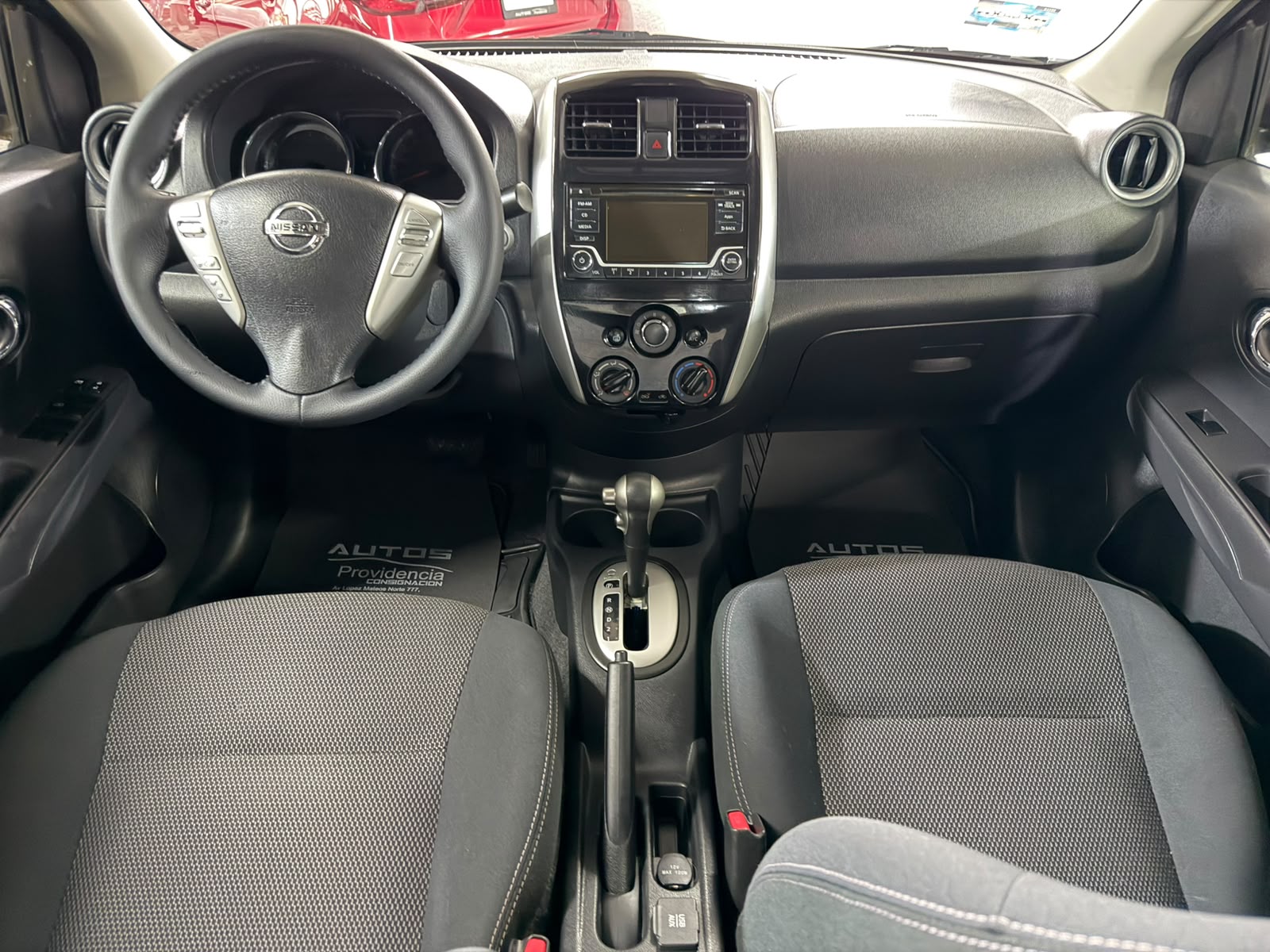 NISSAN VERSA ADVANCE 2016 - Imagen 15