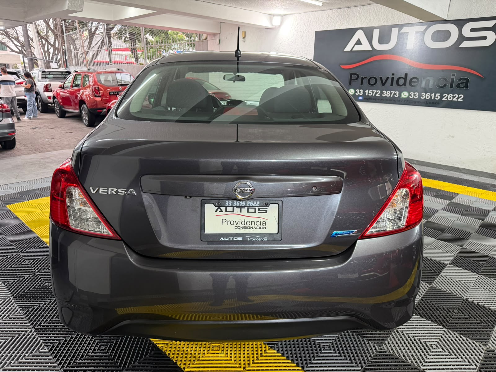 NISSAN VERSA ADVANCE 2016 - Imagen 16