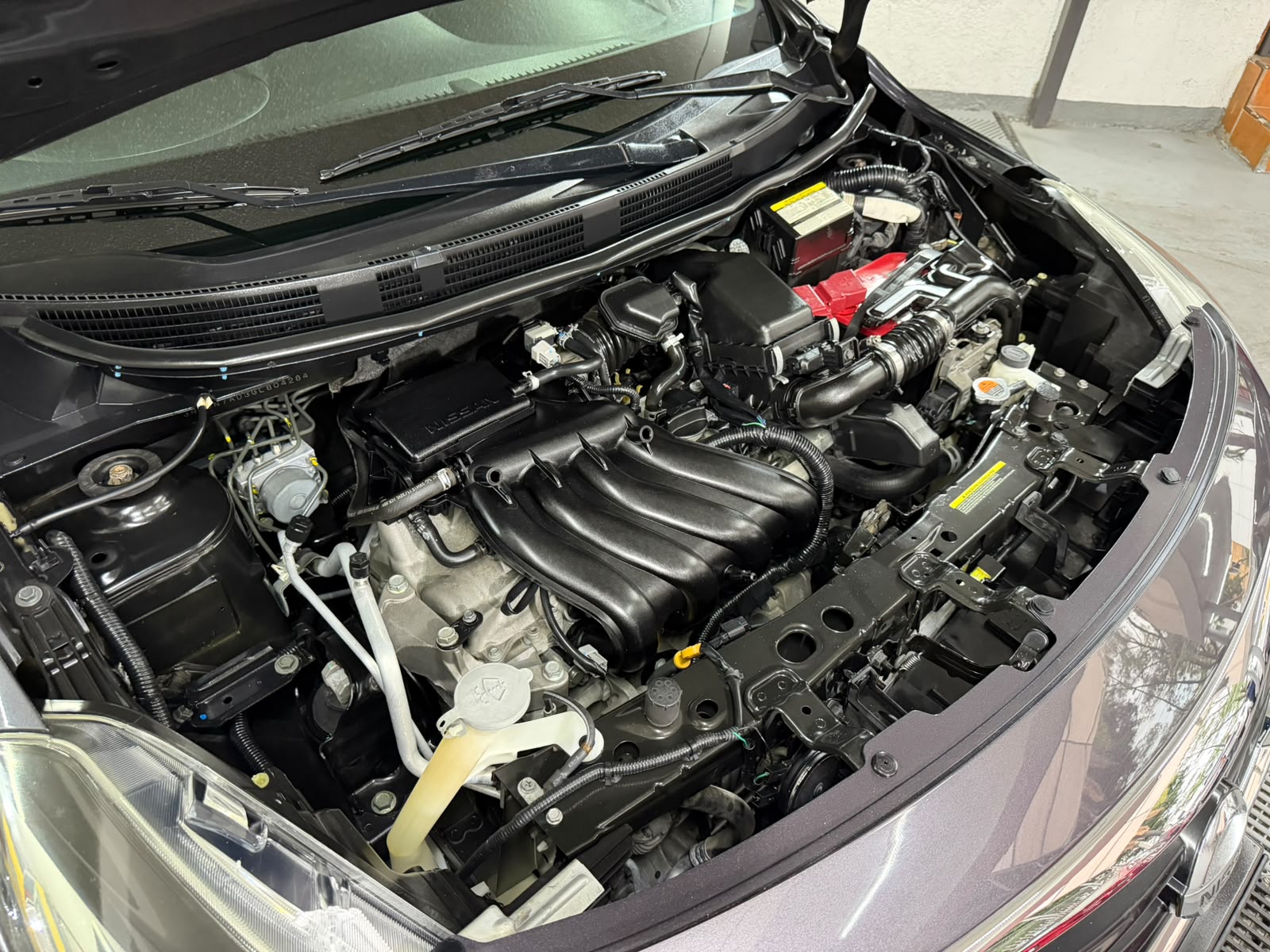 NISSAN VERSA ADVANCE 2016 - Imagen 25