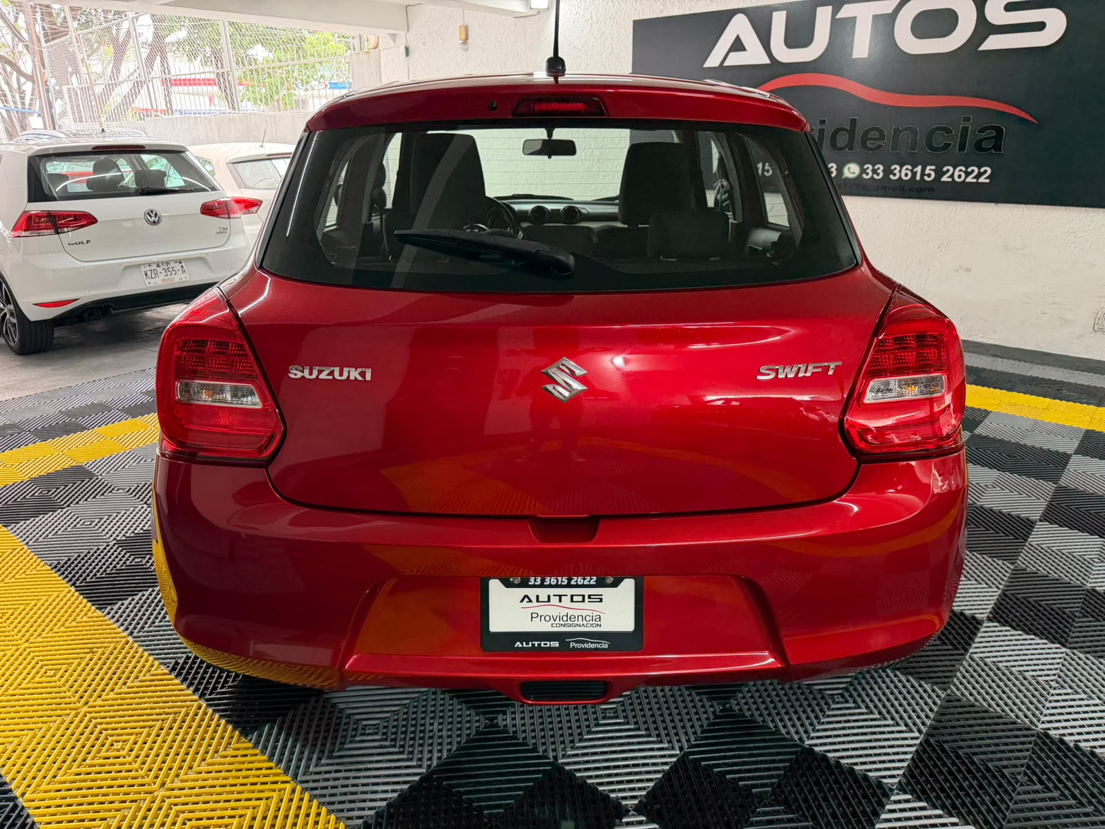 SUZUKI SWIFT GLX 2019 - Imagen 5