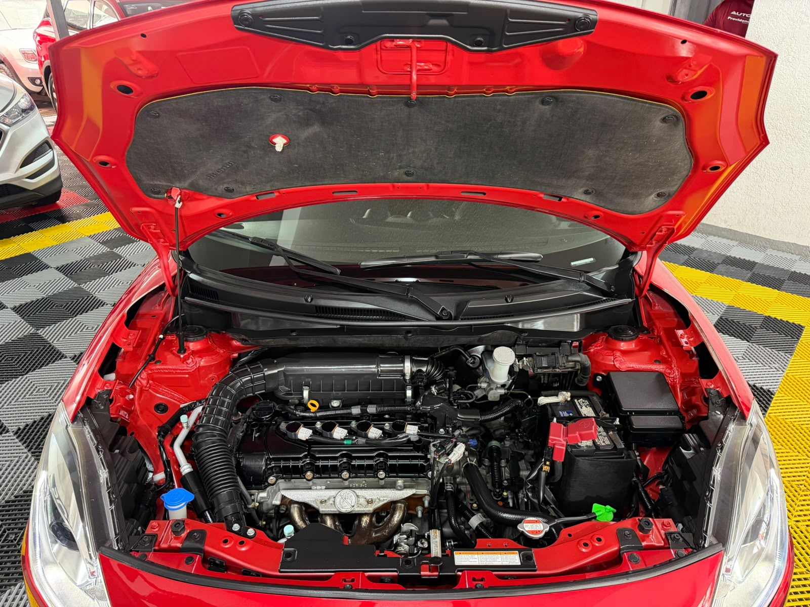 SUZUKI SWIFT GLX 2019 - Imagen 15