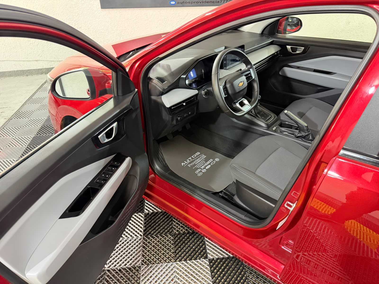 CHEVROLET AVEO LT 2025 MT - Imagen 8