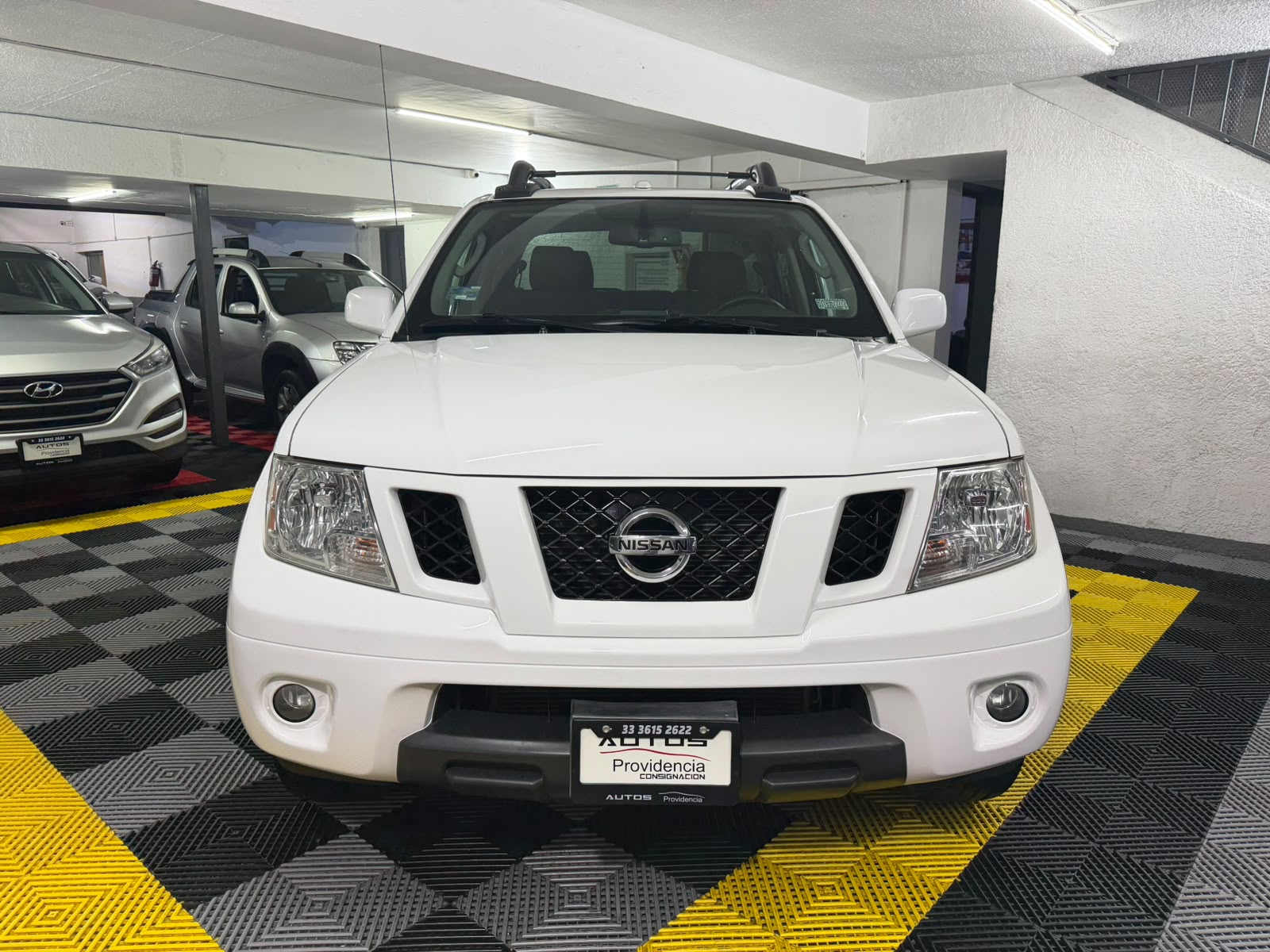 NISSAN FRONTIER PRO-4X 2012 - Imagen 2