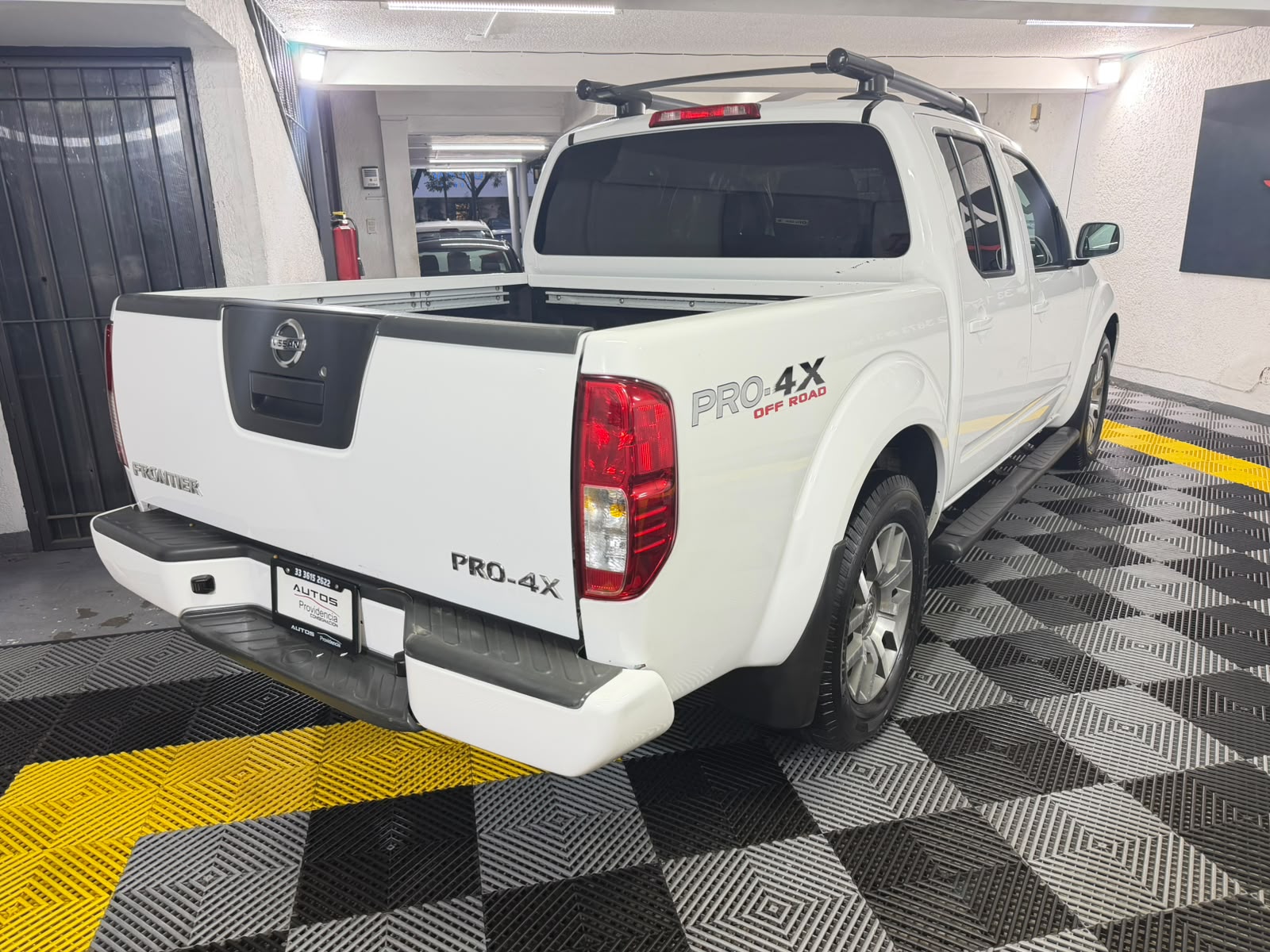 NISSAN FRONTIER PRO-4X 2012 - Imagen 5
