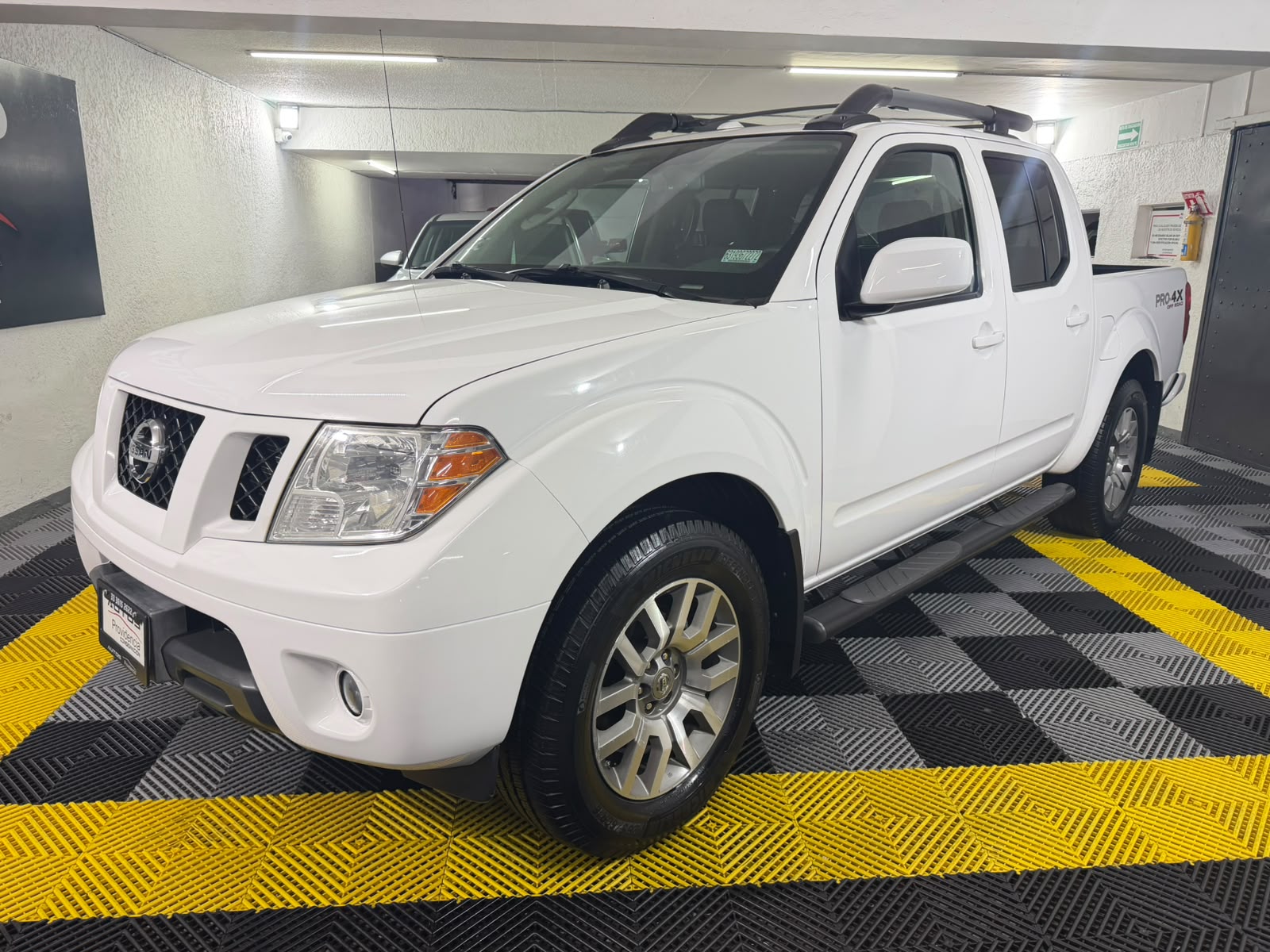 NISSAN FRONTIER PRO-4X 2012 - Imagen 11
