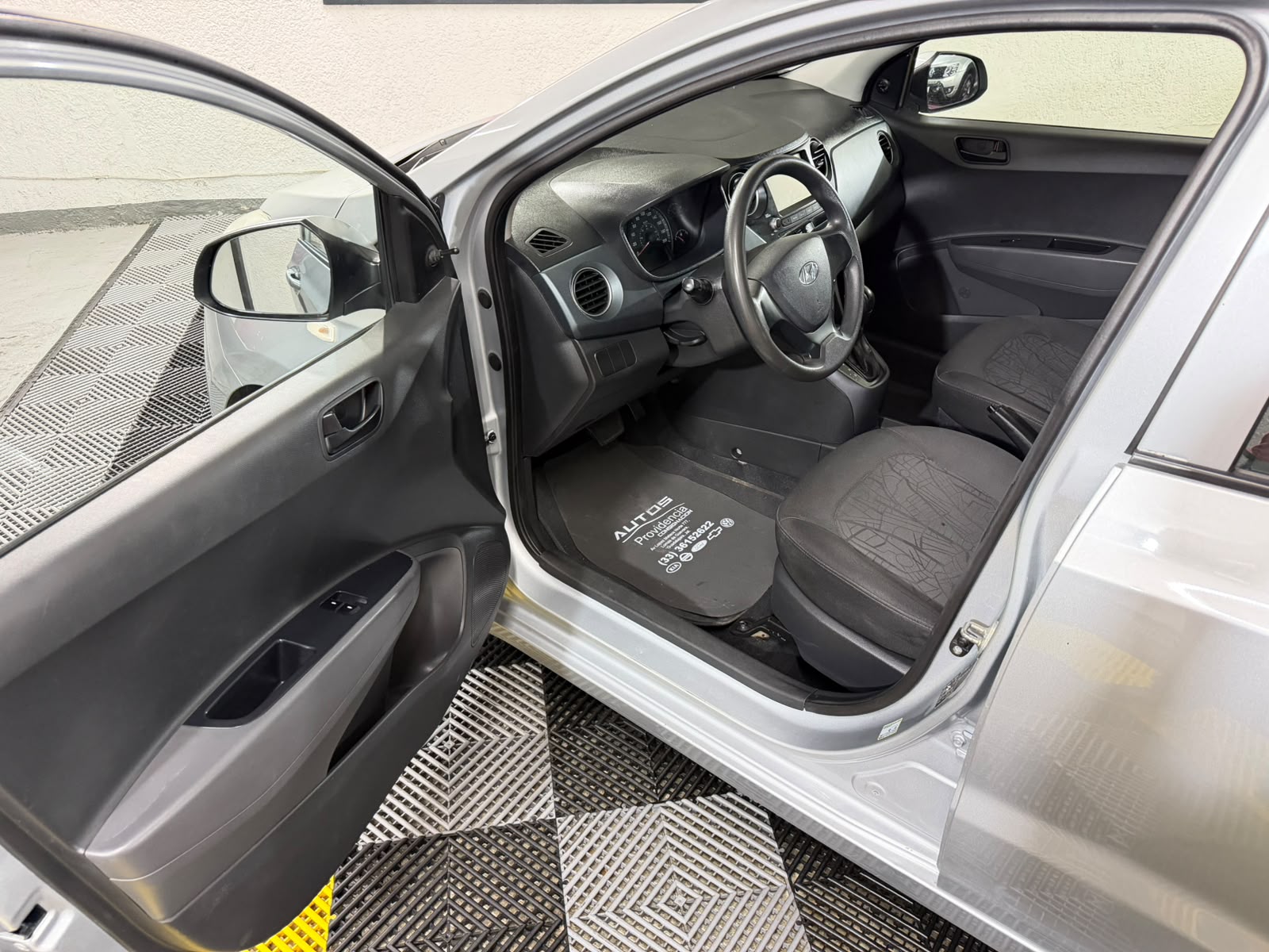 HYUNDAI GRAND I10 GL 2020 - Imagen 8